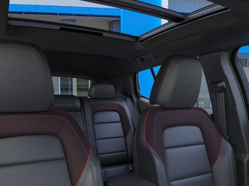 New 2025 Chevrolet Equinox EV RS w/ Convenience Package II image 24