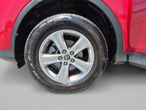 Used 2015 Toyota RAV4 XLE FWD image 24