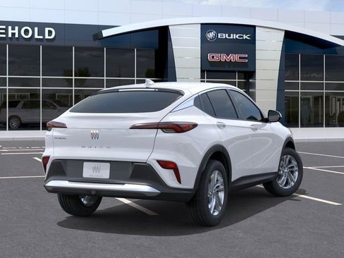 New 2025 Buick Envista Sport Touring FWD image 4