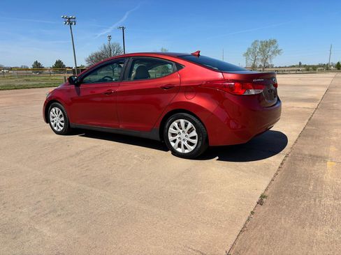 Used 2012 Hyundai Elantra GLS image 6