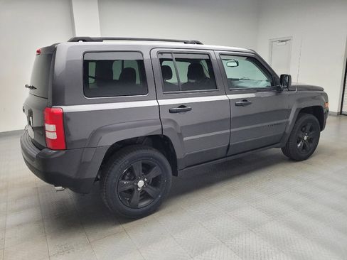 Used 2017 Jeep Patriot High Altitude AWD/4WD image 10