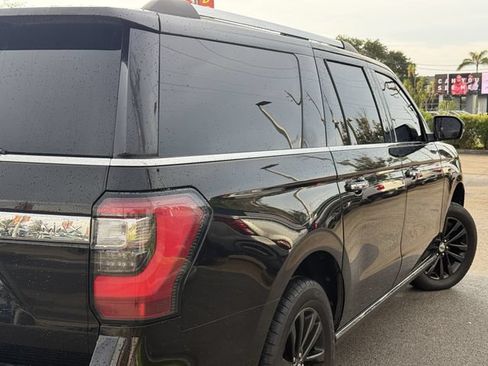 Used 2021 Ford Expedition Max Limited AWD/4WD image 7