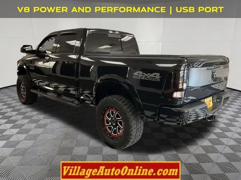 Used 2017 RAM 2500 Big Horn w/ Sport Appearance Group AWD/4WD image 2