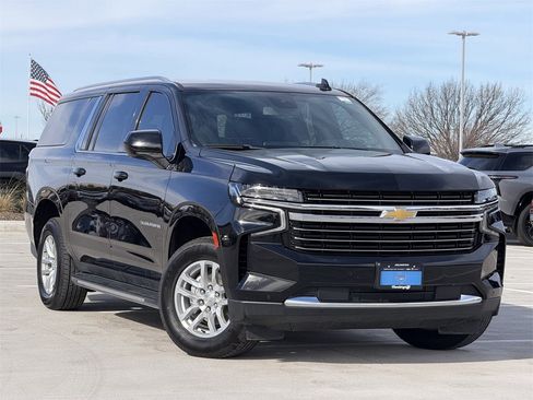 Certified 2023 Chevrolet Suburban LT image 2