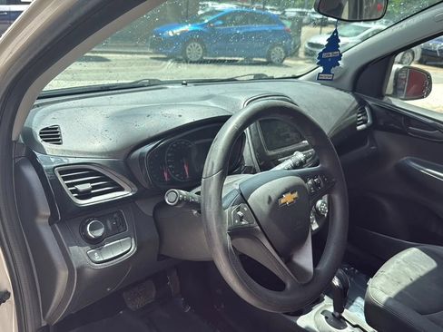 Used 2021 Chevrolet Spark LT FWD image 12