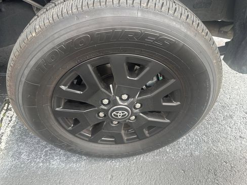 Certified 2025 Toyota Tacoma SR image 13