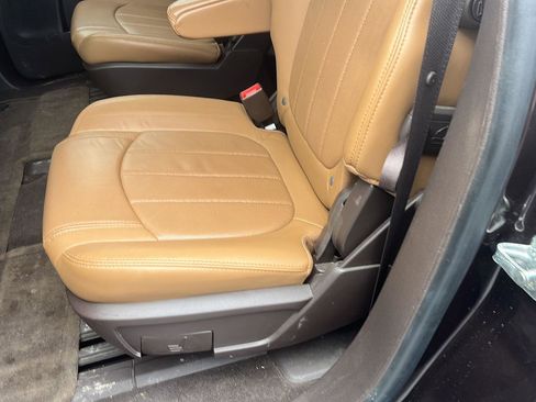 Used 2017 Buick Enclave Leather w/ Trailering Package image 23