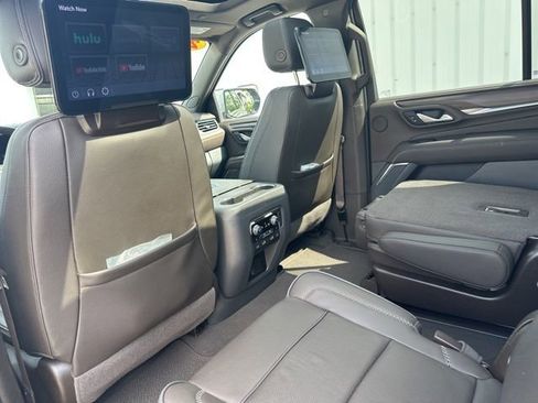Used 2022 GMC Yukon Denali w/ Denali Ultimate Package AWD/4WD image 54