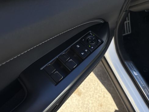 Used 2024 Lexus NX 350 F Sport image 15