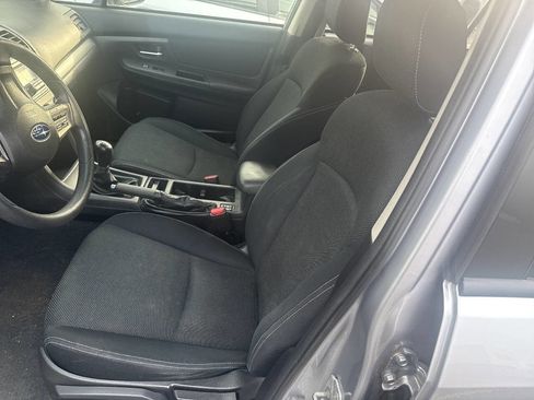 Used 2014 Subaru Crosstrek 2.0i Premium AWD/4WD image 9