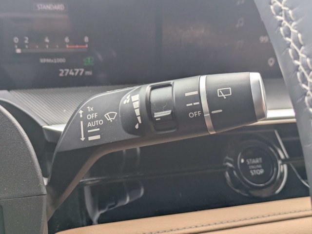 Used 2025 INFINITI QX80 Luxe RWD image 31
