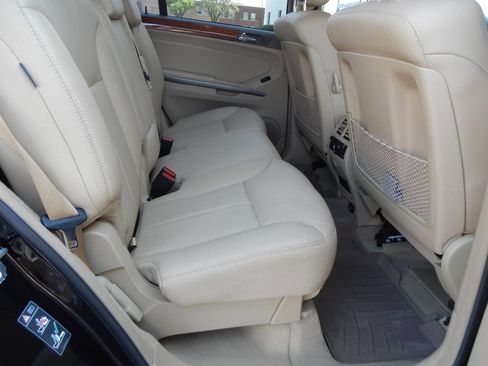 Used 2008 Mercedes-Benz GL 450 4MATIC image 33