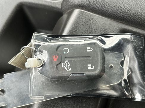 Used 2022 Chevrolet Silverado 1500 RST image 34