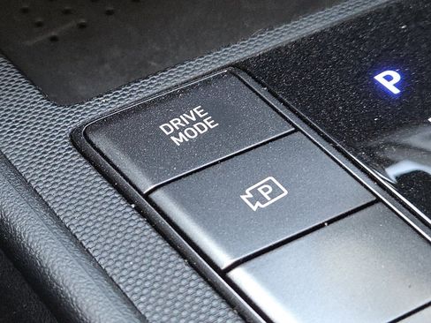 Used 2022 Hyundai Elantra N Base image 17