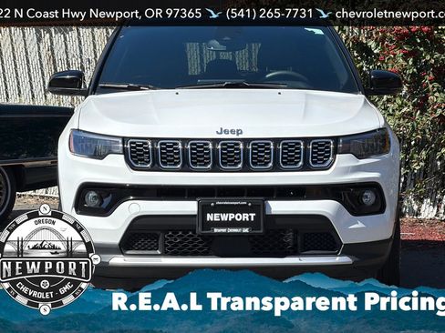 Used 2025 Jeep Compass Limited AWD/4WD image 9