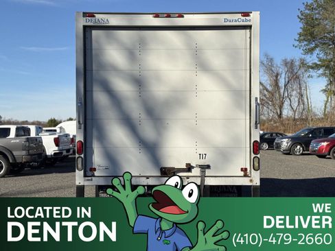 Used 2017 Ford E-350 and Econoline 350 Super Duty w/ Power Windows & Locks Group image 6