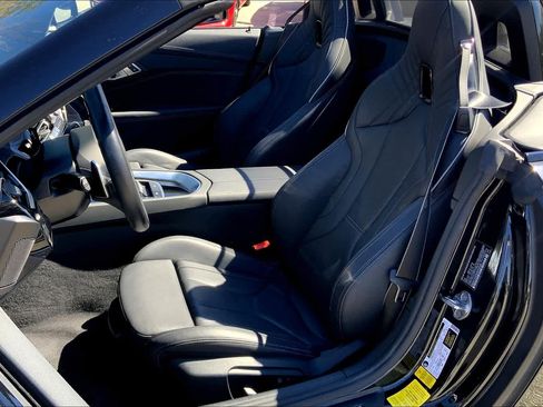 Used 2021 BMW Z4 sDrive30i w/ Executive Package RWD image 7