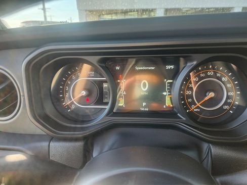 New 2026 Jeep Gladiator Mojave image 18