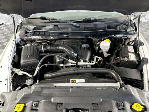 Used 2016 RAM 1500 Express w/ Popular Equipment Group AWD/4WD image 35