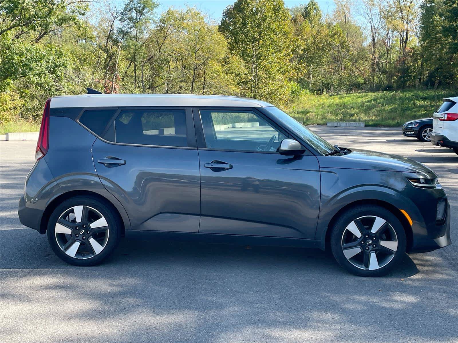 Used 2020 Kia Soul EX w/ Option Group 015 FWD image 6