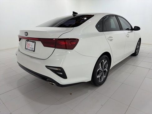 Used 2019 Kia Forte LXS image 5