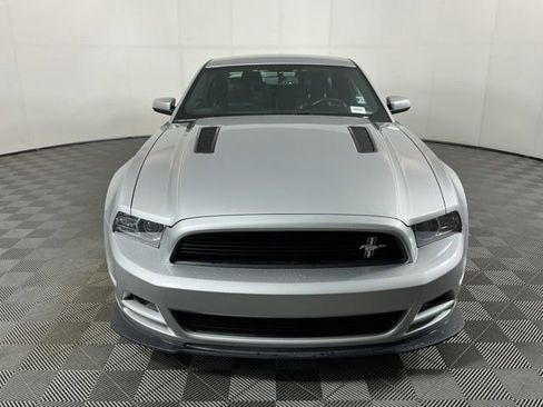 Used 2014 Ford Mustang GT w/ Electronics Package RWD image 2