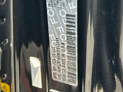 Certified 2021 Jeep Wrangler Unlimited Rubicon AWD/4WD image 24