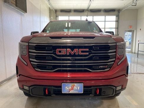 Used 2023 GMC Sierra 1500 AT4 w/ AT4 Preferred Package image 4