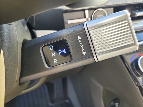 Used 2024 Hyundai Santa Fe Calligraphy FWD image 18