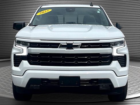 Used 2025 Chevrolet Silverado 1500 RST w/ Convenience Package II AWD/4WD image 2