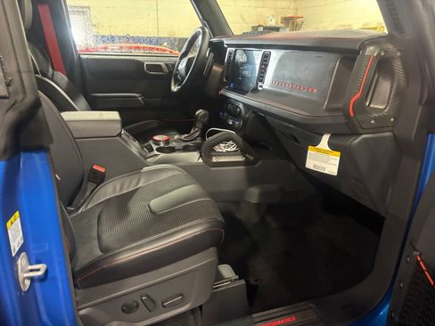 New 2025 Ford Bronco Raptor w/ Interior Carbon Fiber Pack image 25