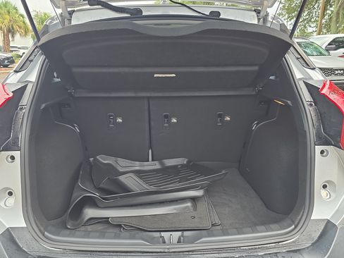 Used 2018 Nissan Kicks SV w/ Exterior Electronics Package FWD image 10