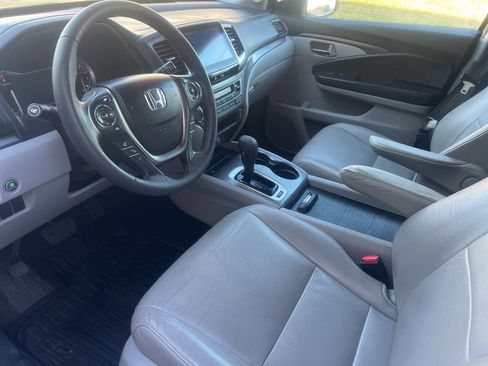 Used 2017 Honda Pilot EX-L image 6