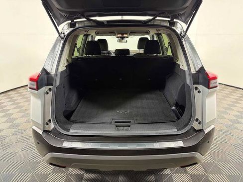 Certified 2023 Nissan Rogue SV image 21