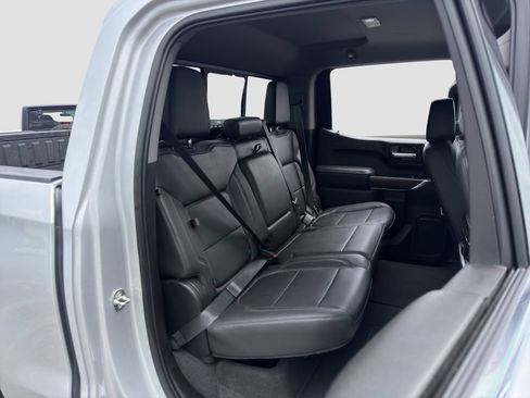 Used 2021 GMC Sierra 1500 SLT w/ SLT Premium Plus Package AWD/4WD image 19