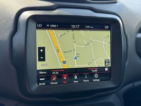 Used 2023 Jeep Renegade Latitude AWD/4WD image 22