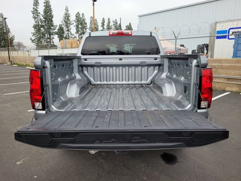 Used 2024 Chevrolet Colorado W/T image 27