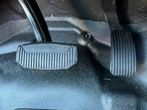 Used 2023 Ford F450 XL w/ XL Chrome Package image 23