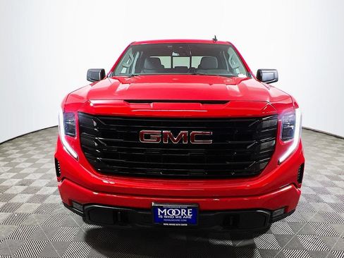 Used 2025 GMC Sierra 1500 Elevation w/ Preferred Package AWD/4WD image 2