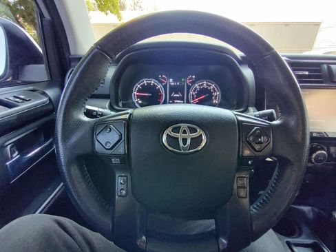 Used 2021 Toyota 4Runner TRD Off-Road Premium w/ Moonroof Package image 25