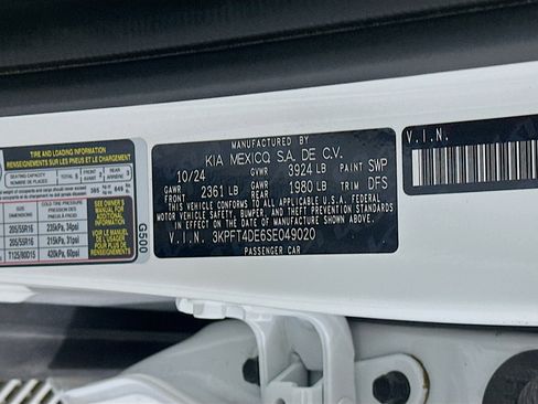 Used 2025 Kia K4 FWD image 12