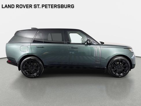 New 2026 Land Rover Range Rover Long Wheelbase SE AWD/4WD image 4
