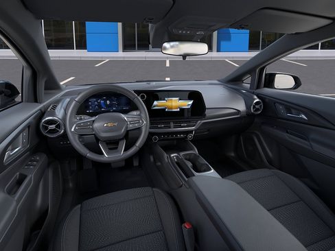 New 2026 Chevrolet Equinox EV LT FWD image 15