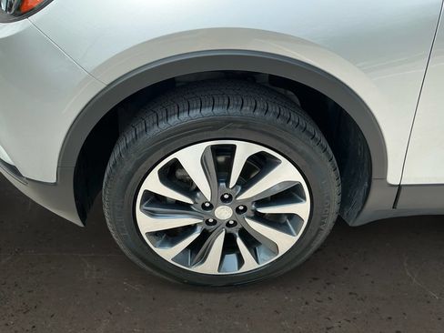 Used 2022 Buick Encore Preferred w/ Safety Package AWD/4WD image 10