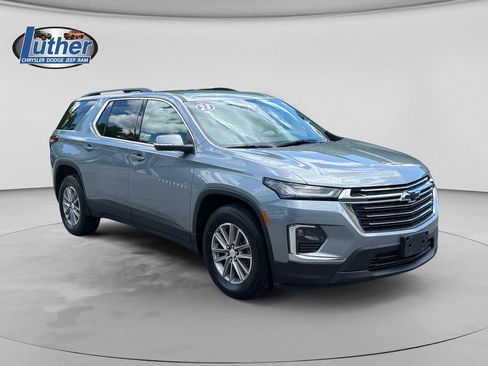 Used 2023 Chevrolet Traverse LT w/ LPO, Floor Liner Package AWD/4WD image 7
