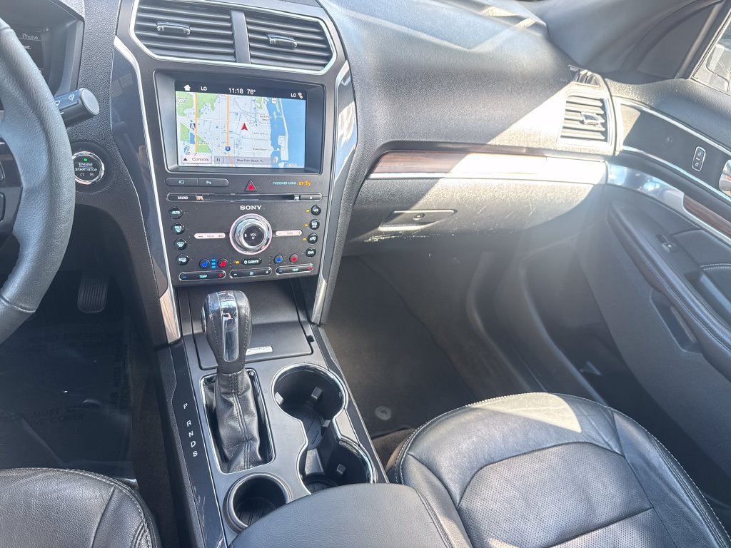 Used 2018 Ford Explorer Limited FWD image 18