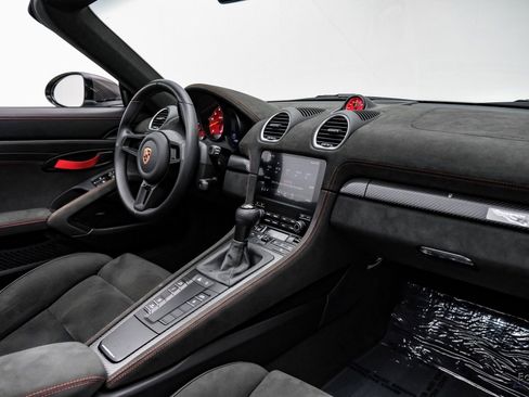 Used 2024 Porsche 718 Boxster Spyder RS image 52