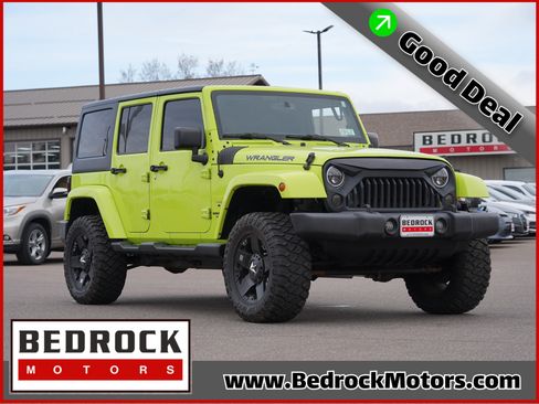 Used 2016 Jeep Wrangler Unlimited Sahara w/ Dual Top Group AWD/4WD image 1