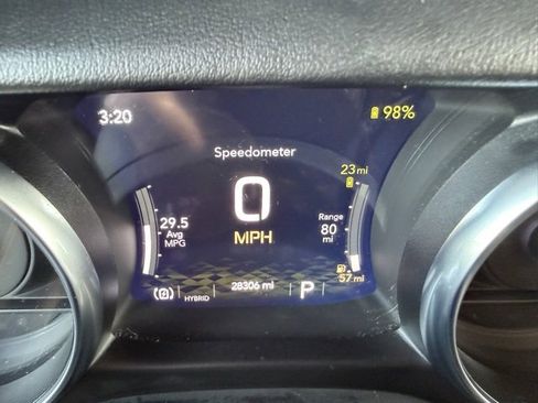 Used 2023 Jeep Wrangler Unlimited Sahara w/ Cold Weather Group image 19