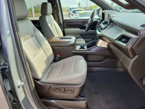 Used 2021 Chevrolet Tahoe Z71 AWD/4WD image 22